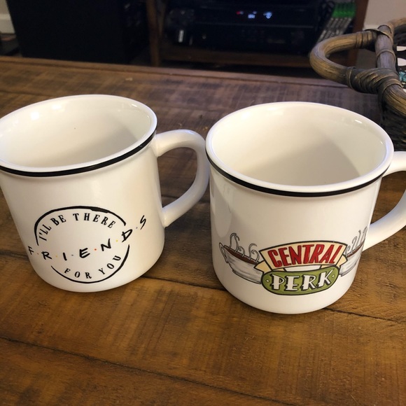 Pottery Barn Kitchen Friends Mugs Poshmark